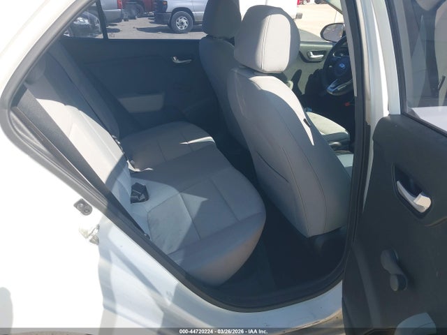 3KPA25AB2JE046353 KIA RIO LX