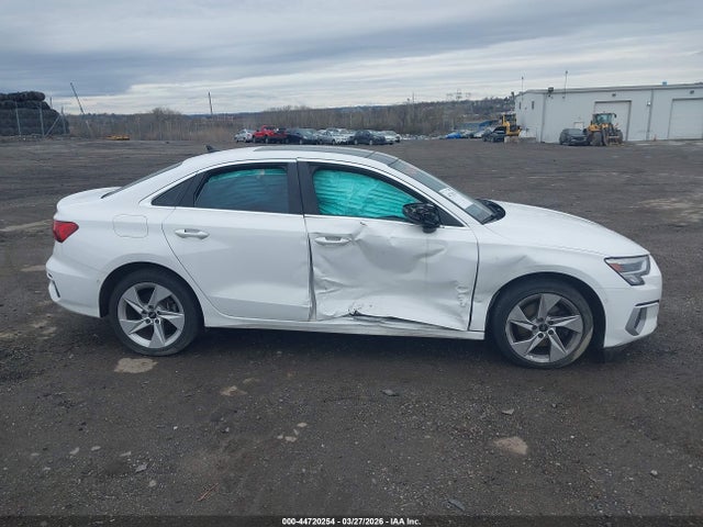 WAUAUDGY8PA061299 Audi A3 Premium 40 Tfsi Front-wheel Drive S Tronic