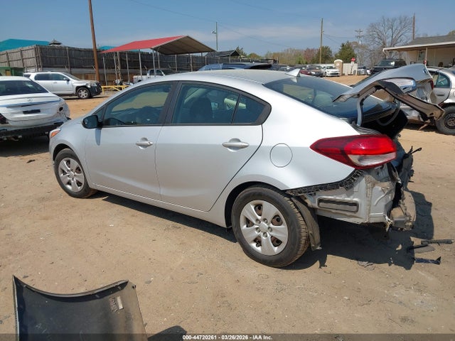 Aukcja sprzedaży 2017 Kia Forte Lx, vin: 3KPFK4A79HE112421, numer aukcji: 44720261
