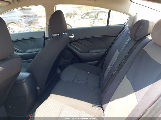Aukcja sprzedaży 2017 Kia Forte Lx, vin: 3KPFK4A79HE112421, numer aukcji: 44720261
