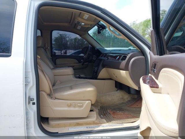 2008 Gmc Yukon Denali მანქანა იყიდება აუქციონზე, vin: 1GKFK63838J191805, აუქციონის ნომერი: 44720278
