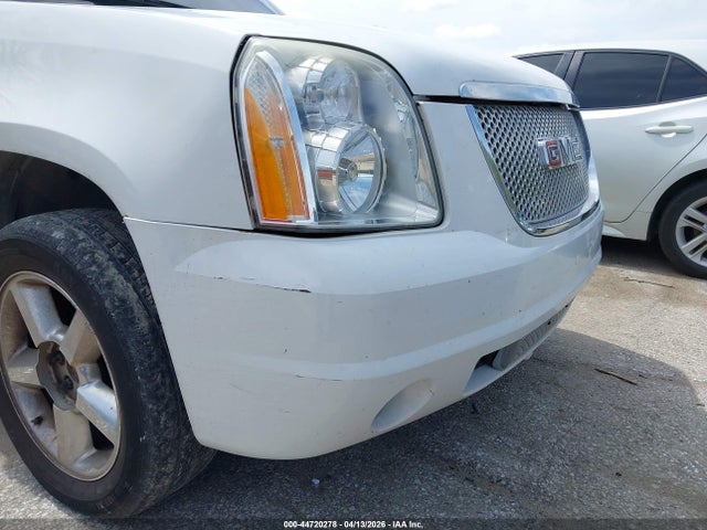 2008 Gmc Yukon Denali მანქანა იყიდება აუქციონზე, vin: 1GKFK63838J191805, აუქციონის ნომერი: 44720278