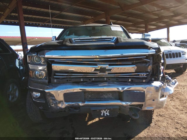 1GC1KTEY6KF157787 Chevrolet Silverado 2500hd Ltz