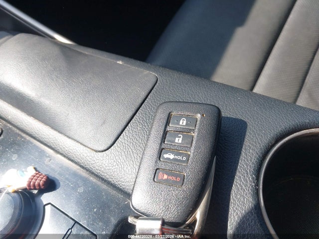 44720328 :رقم المزاد ، JTHBE1D26E5011251 vin ، 2014 Lexus Is 350 مزاد بيع
