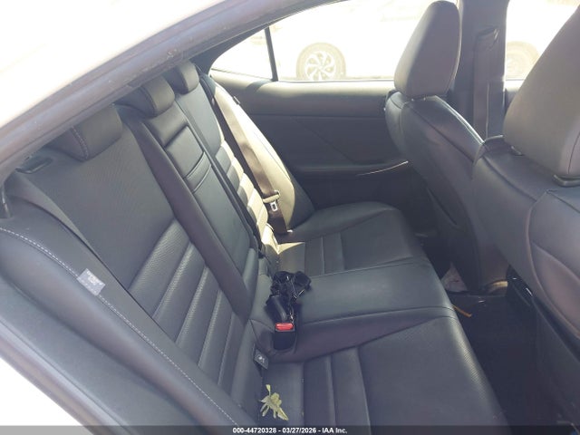 44720328 :رقم المزاد ، JTHBE1D26E5011251 vin ، 2014 Lexus Is 350 مزاد بيع