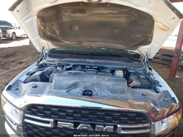 2024 Ram 3500 Big Horn  4x4 8' Box მანქანა იყიდება აუქციონზე, vin: 3C63R3HL2RG341466, აუქციონის ნომერი: 44720343