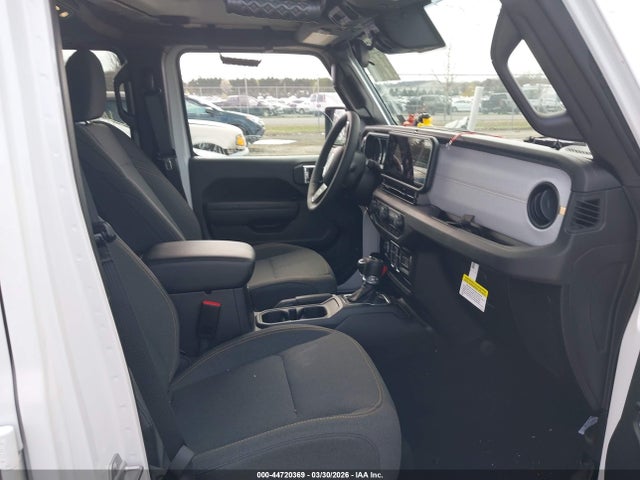 44720369 :رقم المزاد ، 1C4PJXDG1SW659653 vin ، 2025 Jeep Wrangler 4-door Summit 4x4 مزاد بيع