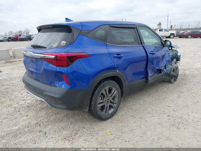 Продаж на аукціоні авто 2023 Kia Seltos Lx, vin: KNDEPCAAXP7363871, номер лоту: 44720376