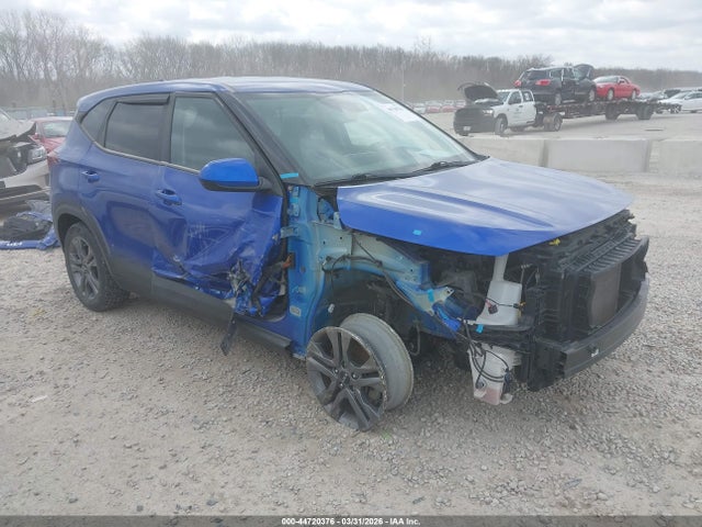 Продаж на аукціоні авто 2023 Kia Seltos Lx, vin: KNDEPCAAXP7363871, номер лоту: 44720376