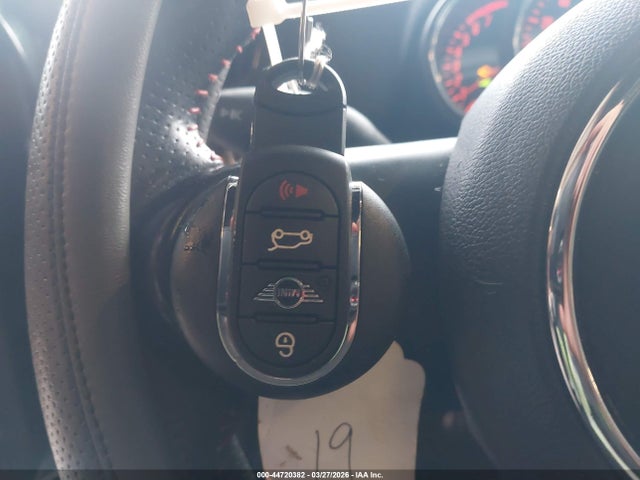 2017 MINI COUNTRYMAN WMZYT5C34H3B66743 Photo 10