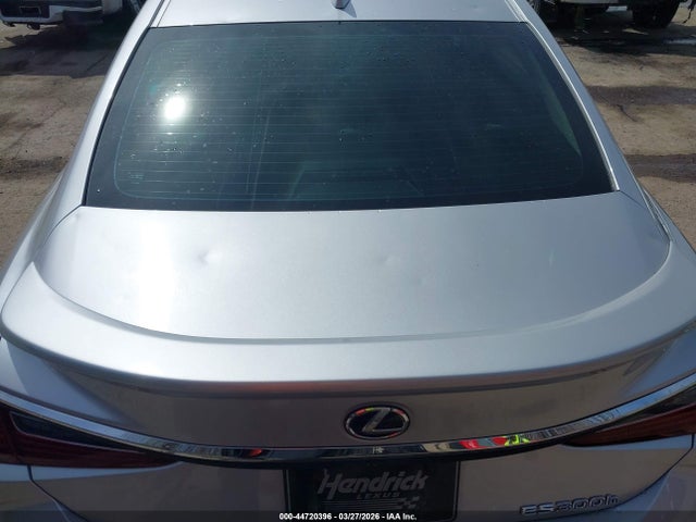 44720396 :رقم المزاد ، 58ADA1C19MU005497 vin ، 2021 Lexus Es 300h مزاد بيع