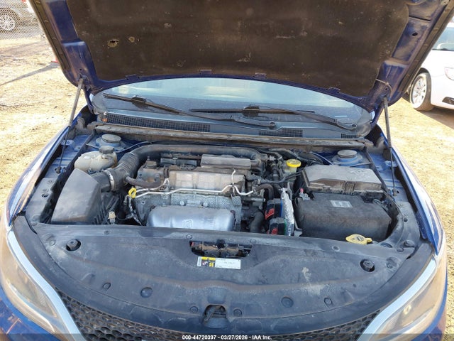 44720397 :رقم المزاد ، 1C3CCCCB7FN742592 vin ، 2015 Chrysler 200 C مزاد بيع