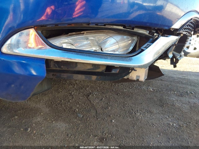 44720397 :رقم المزاد ، 1C3CCCCB7FN742592 vin ، 2015 Chrysler 200 C مزاد بيع
