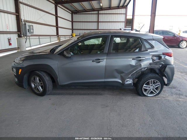 2021 Hyundai Kona Se მანქანა იყიდება აუქციონზე, vin: KM8K1CAA4MU657537, აუქციონის ნომერი: 44720442