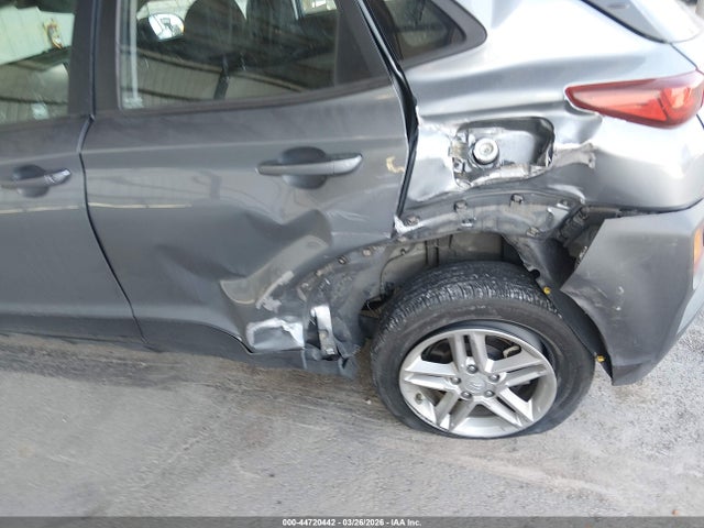 2021 Hyundai Kona Se მანქანა იყიდება აუქციონზე, vin: KM8K1CAA4MU657537, აუქციონის ნომერი: 44720442