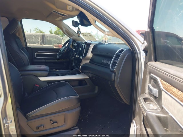 Продажа на аукционе авто 2021 Ram 3500 Laramie  4x4 8' Box, vin: 3C63RRJL0MG550257, номер лота: 44720458