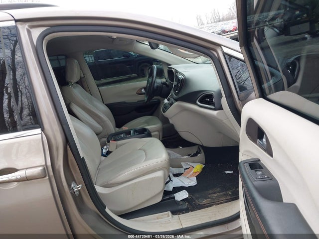 Chrysler Pacifica Touring-l 2017 2C4RC1BG1HR660452 Image 5