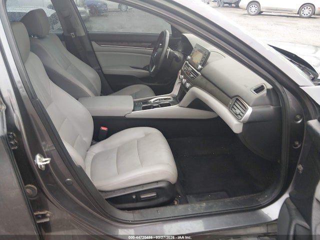 2018 Honda Accord Ex-l 2.0t მანქანა იყიდება აუქციონზე, vin: 1HGCV2F64JA015832, აუქციონის ნომერი: 44720486