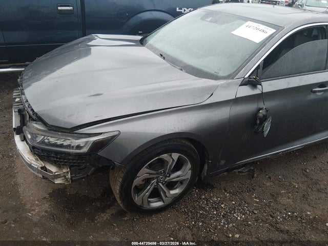 2018 Honda Accord Ex-l 2.0t მანქანა იყიდება აუქციონზე, vin: 1HGCV2F64JA015832, აუქციონის ნომერი: 44720486