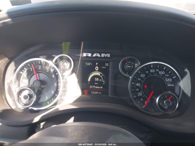 1C6RREBT5NN125451 RAM 1500 Big Horn 4x2 6&#039;4 Box