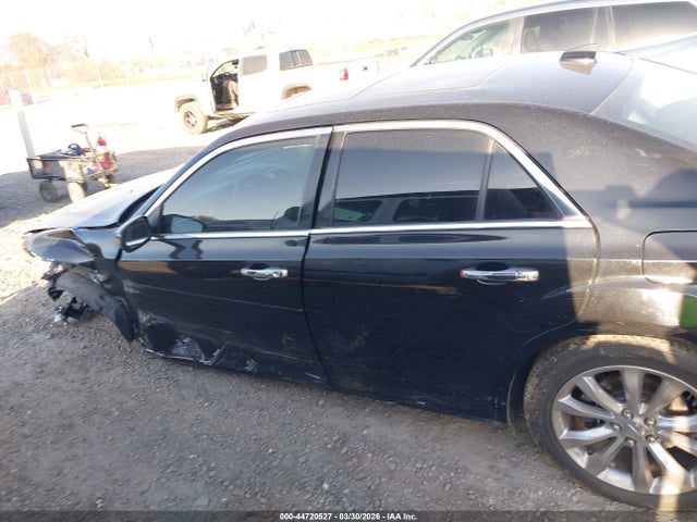 2C3CCAKGXLH128562 Chrysler 300 Limited Awd