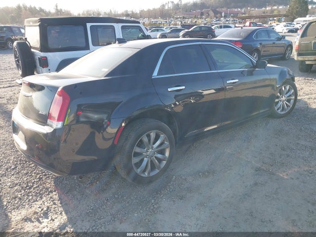 2C3CCAKGXLH128562 Chrysler 300 Limited Awd