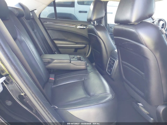 2C3CCAKGXLH128562 Chrysler 300 Limited Awd