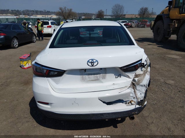3MYDLBYVXHY181468 Toyota YARIS IA