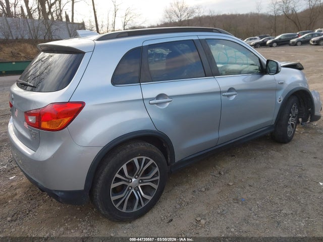 2017 MITSUBISHI OUTLANDER SPORT JA4AP4AW4HZ064036 Photo 3