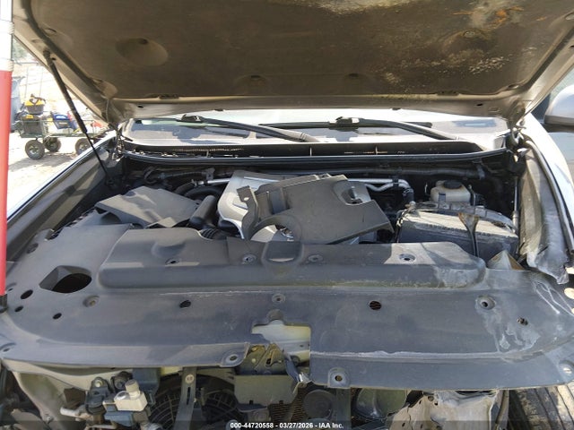 Продажа на аукционе авто 2013 Lexus Gx 460, vin: JTJBM7FXXD5062540, номер лота: 44720558