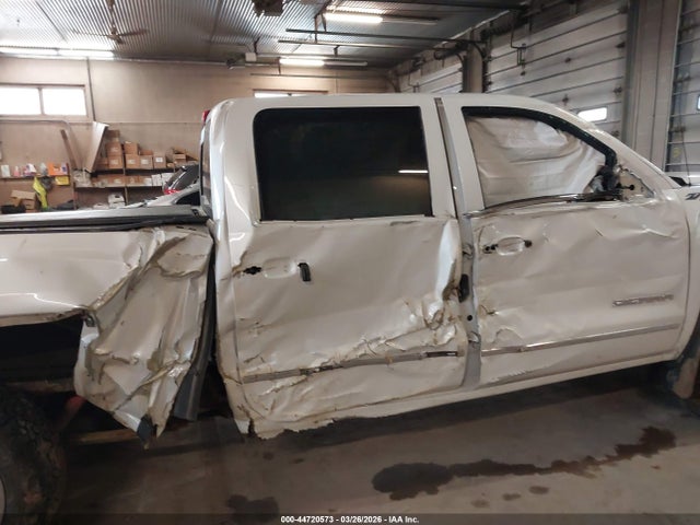 2017 Gmc Sierra 1500 Slt მანქანა იყიდება აუქციონზე, vin: 3GTU2NEC5HG500822, აუქციონის ნომერი: 44720573