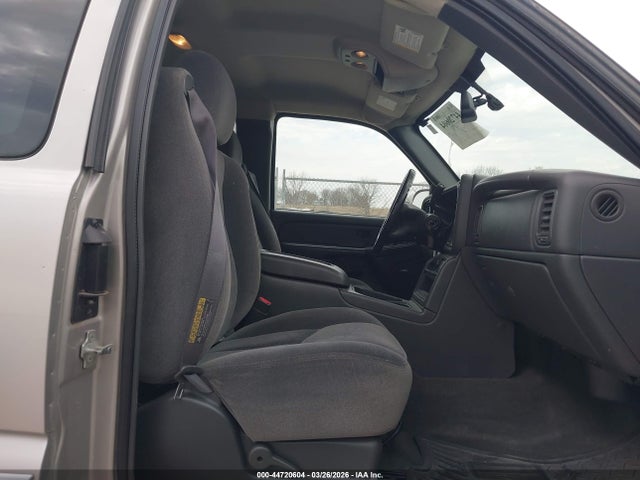 Продаж на аукціоні авто 2004 Gmc Sierra 1500 Sle, vin: 2GTEC19T541280542, номер лоту: 44720604