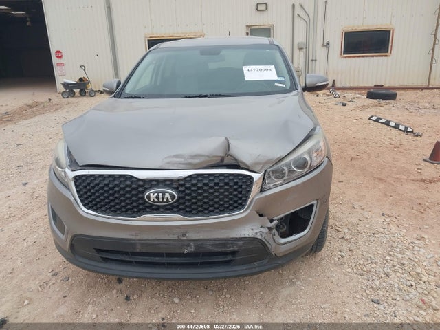 44720608 :رقم المزاد ، 5XYPG4A39JG426632 vin ، 2018 Kia Sorento 2.4l L مزاد بيع