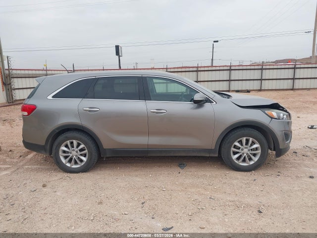 44720608 :رقم المزاد ، 5XYPG4A39JG426632 vin ، 2018 Kia Sorento 2.4l L مزاد بيع