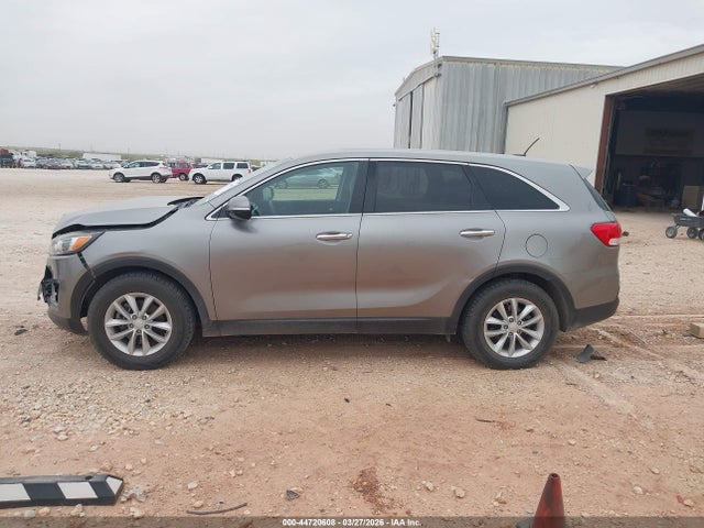 44720608 :رقم المزاد ، 5XYPG4A39JG426632 vin ، 2018 Kia Sorento 2.4l L مزاد بيع