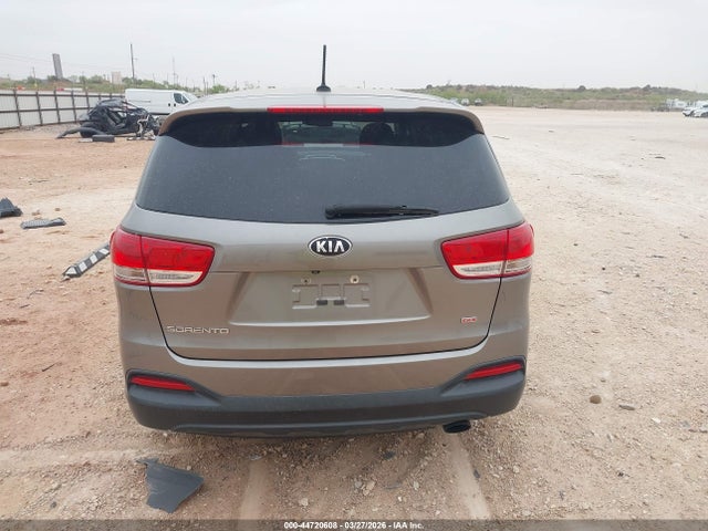 44720608 :رقم المزاد ، 5XYPG4A39JG426632 vin ، 2018 Kia Sorento 2.4l L مزاد بيع