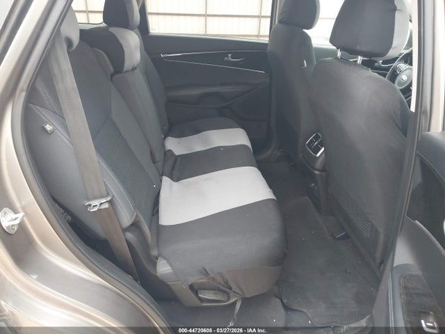 44720608 :رقم المزاد ، 5XYPG4A39JG426632 vin ، 2018 Kia Sorento 2.4l L مزاد بيع
