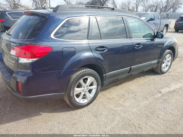 Продажа на аукционе авто 2013 Subaru Outback 2.5i Limited, vin: 4S4BRCKCXD3307005, номер лота: 44720614