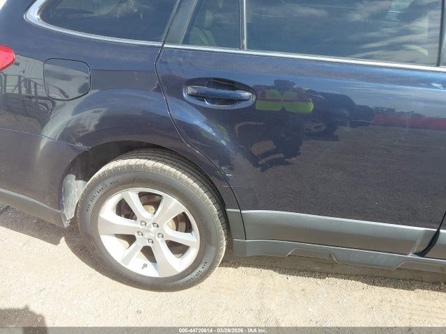 Продажа на аукционе авто 2013 Subaru Outback 2.5i Limited, vin: 4S4BRCKCXD3307005, номер лота: 44720614