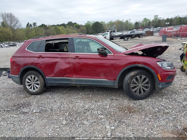 44720631 :رقم المزاد ، 3VV2B7AX7JM162442 vin ، 2018 Volkswagen Tiguan 2.0t Se/2.0t Sel مزاد بيع
