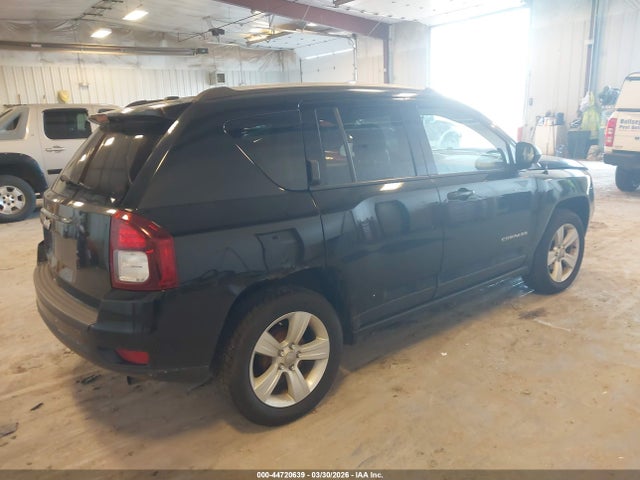 2017 JEEP COMPASS 1C4NJCBA2HD146592 Photo 3