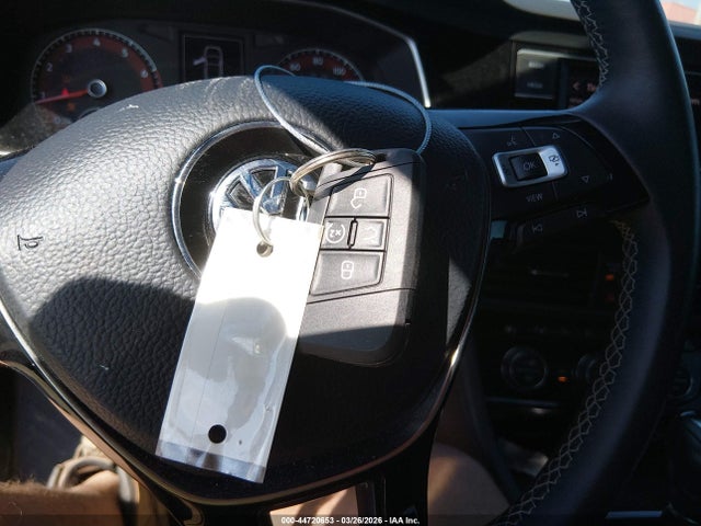 Продаж на аукціоні авто 2019 Volkswagen Jetta 1.4t R-line/1.4t S/1.4t Se, vin: 3VWCB7BU4KM272502, номер лоту: 44720653
