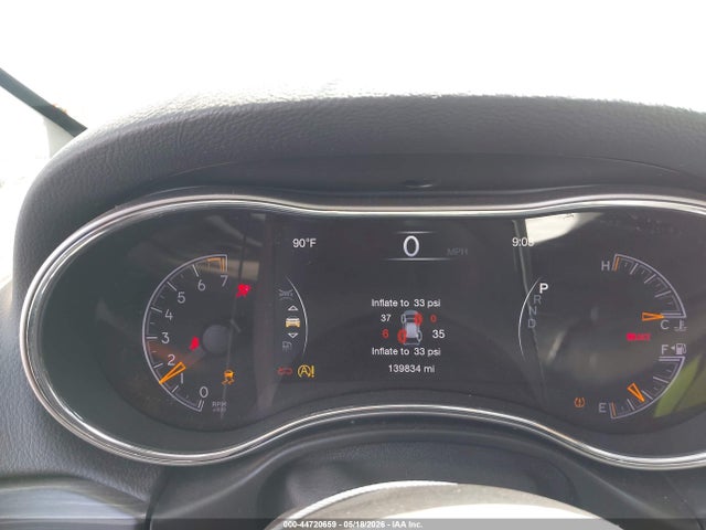 Продаж на аукціоні авто 2019 Jeep Grand Cherokee Laredo E 4x4, vin: 1C4RJFAG9KC784229, номер лоту: 44720659