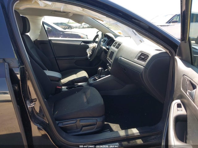 3VWD67AJ0GM255848 Volkswagen Jetta 1.4t Se
