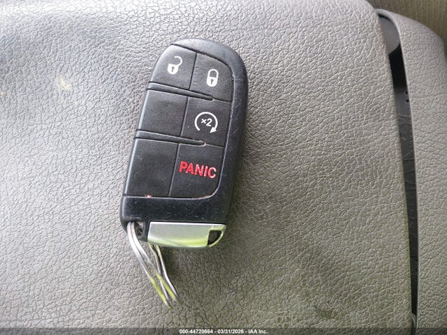 44720664 :رقم المزاد ، 3C4PDDEG7HT565036 vin ، 2017 Dodge Journey Gt مزاد بيع