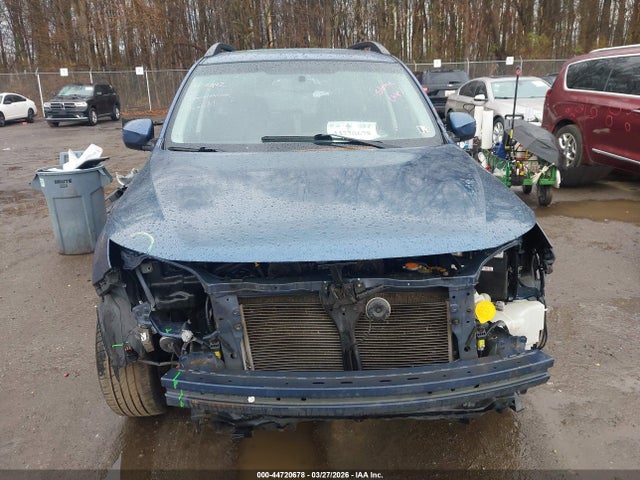 2011 Subaru Forester 2.5x Premium მანქანა იყიდება აუქციონზე, vin: JF2SHADC9BG708285, აუქციონის ნომერი: 44720678