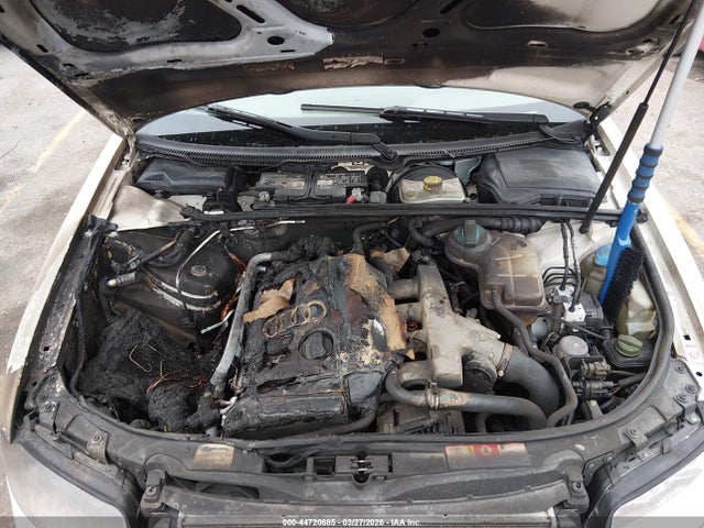 Продажа на аукционе авто 2005 Audi A4 1.8t, vin: WAULC68E15A005827, номер лота: 44720685