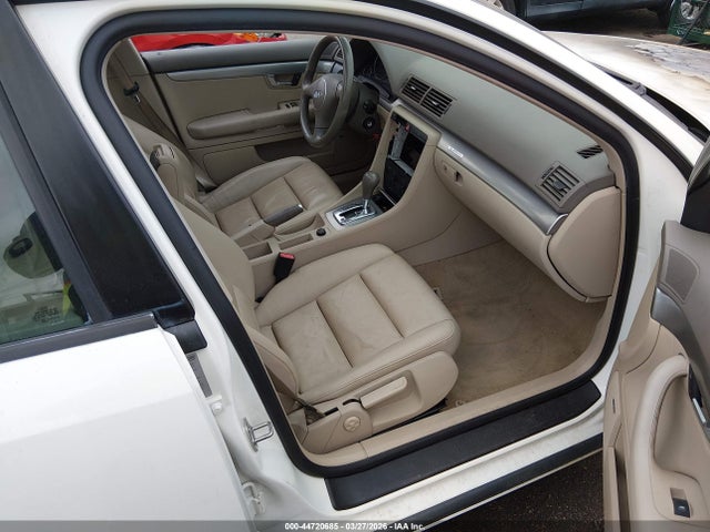 Продажа на аукционе авто 2005 Audi A4 1.8t, vin: WAULC68E15A005827, номер лота: 44720685