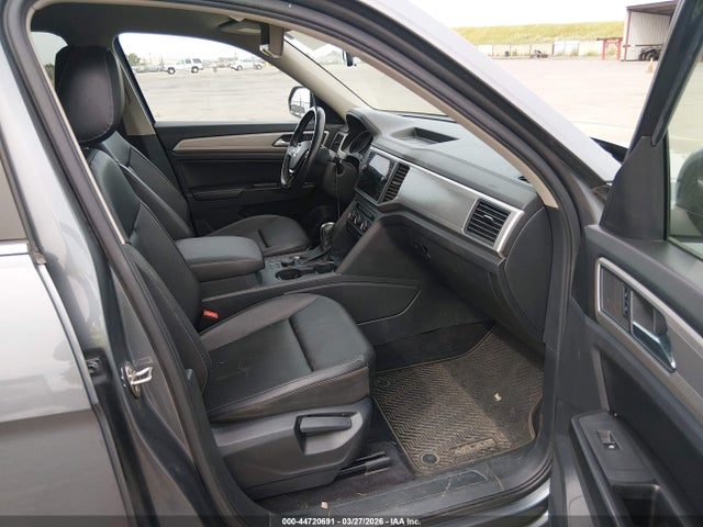 Продажа на аукционе авто 2018 Volkswagen Atlas 3.6l V6 Se, vin: 1V2KR2CA7JC587830, номер лота: 44720691