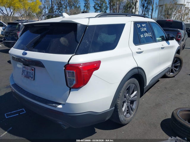 Ford EXPLORER XLT 2022 1FMSK7DH7NGB22005 Image 4